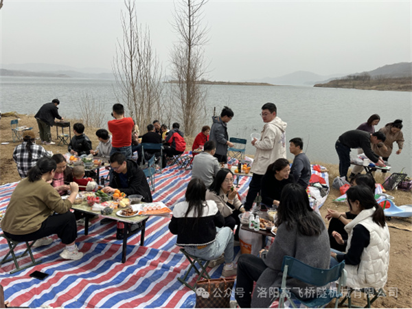 春日“趣”燒烤，不負好“食”光  公司開展部門團建活動